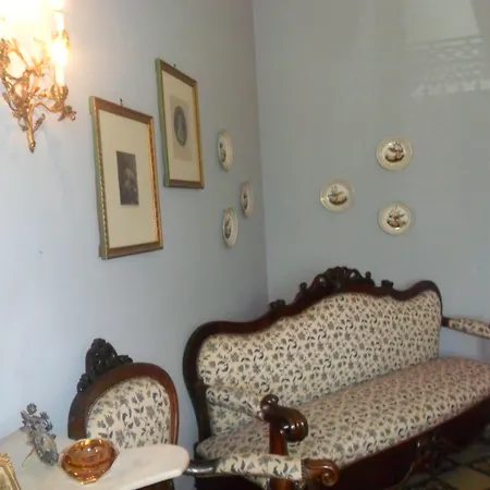 Antico Palazzo Spinola 住宿加早餐酒店 加利波利