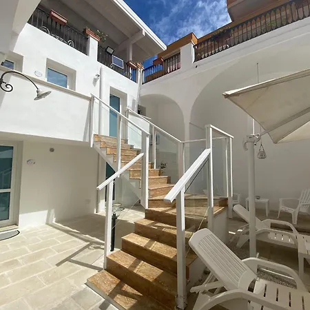Antico Palazzo Spinola 3* 加利波利