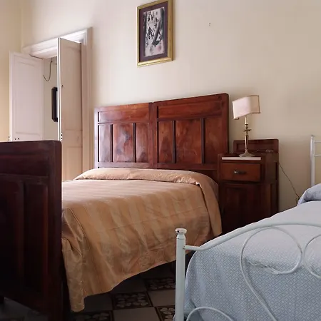 Antico Palazzo Spinola גאליפולי