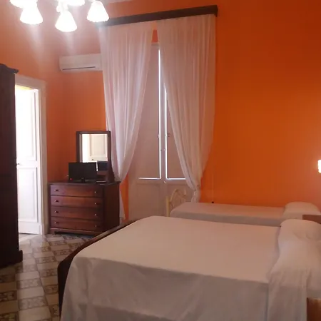 住宿加早餐酒店 Antico Palazzo Spinola 加利波利