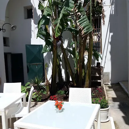 Antico Palazzo Spinola 4* 加利波利