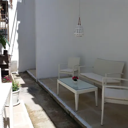 Antico Palazzo Spinola 住宿加早餐酒店 加利波利