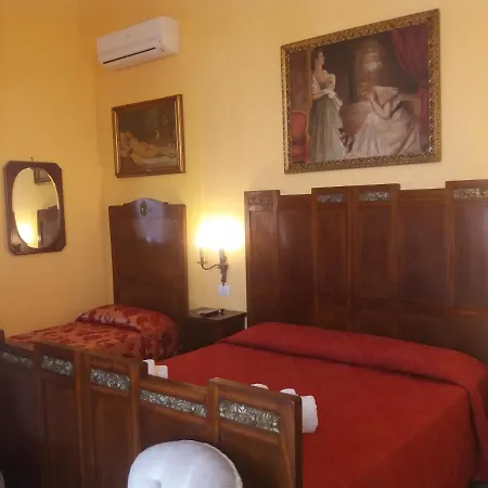 Antico Palazzo Spinola 加利波利