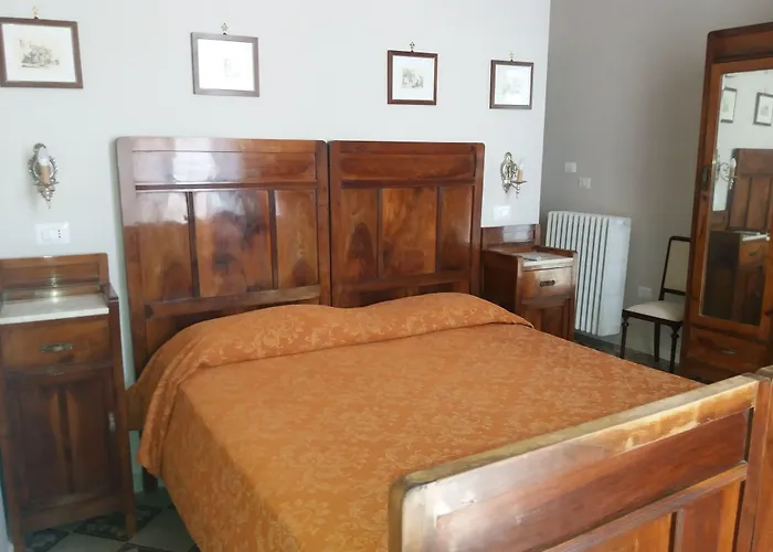 Antico Palazzo Spinola Frühstückspension Gallipoli