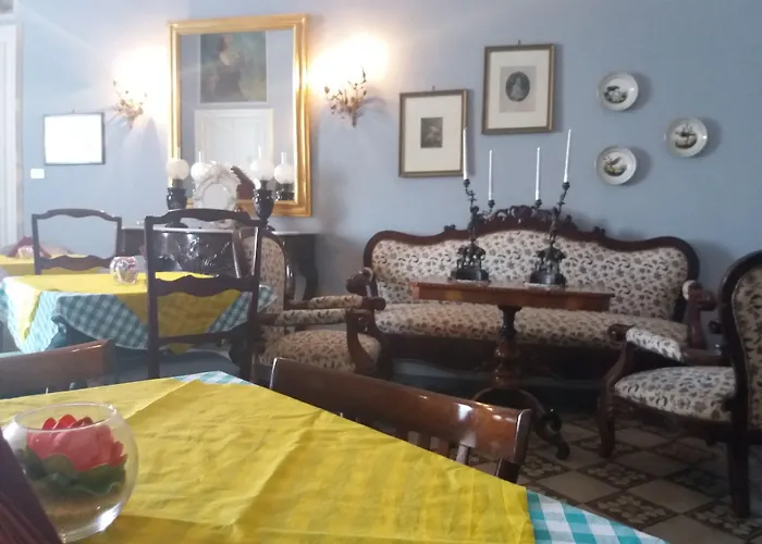 Antico Palazzo Spinola Frühstückspension Gallipoli