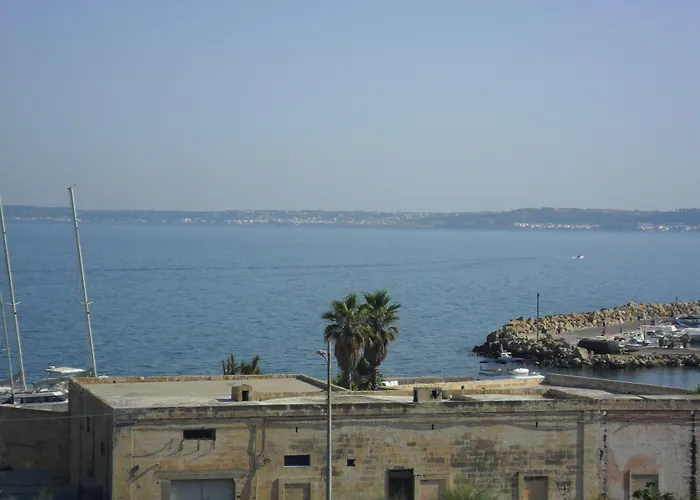 Antico Palazzo Spinola Frühstückspension Gallipoli